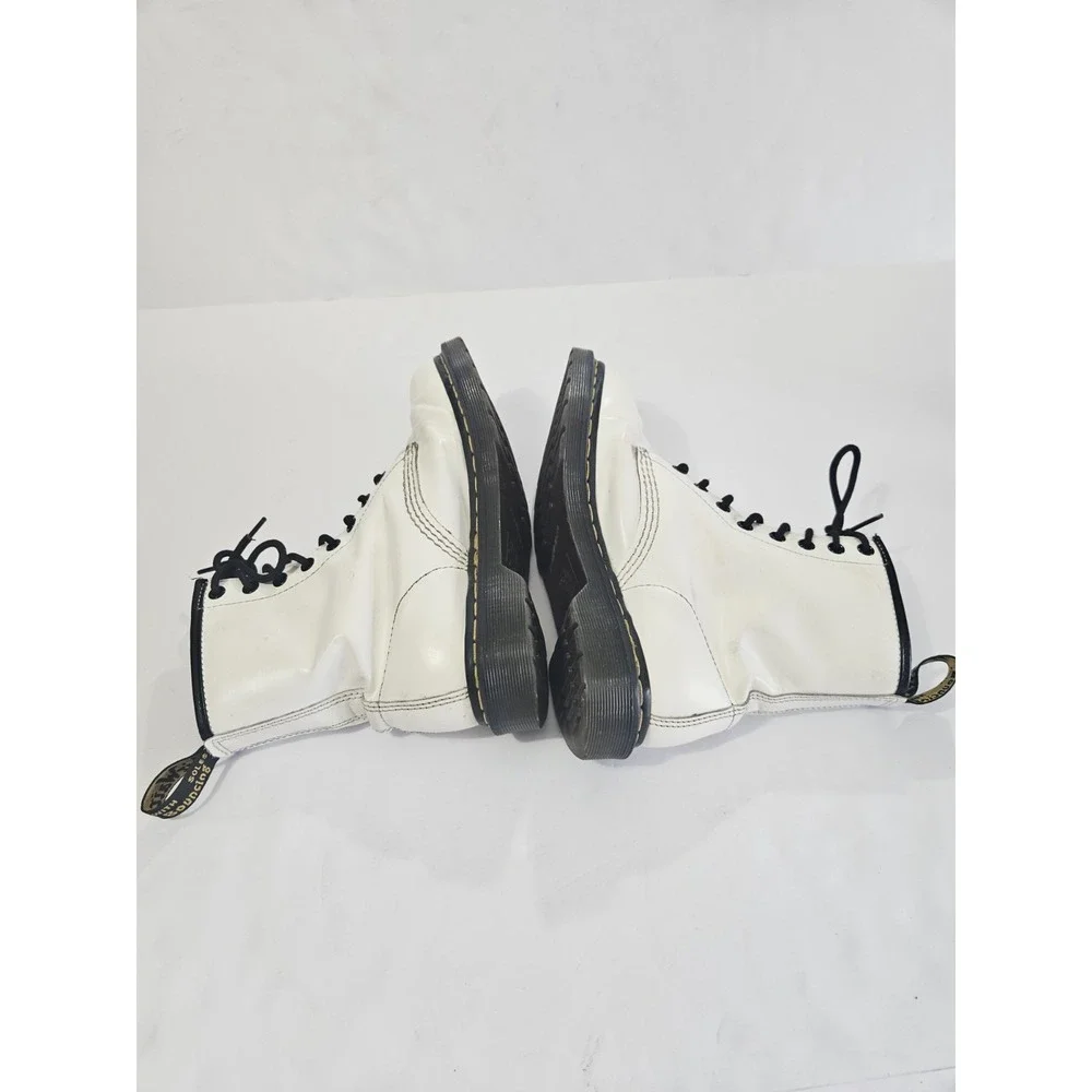 Dr Martens Boots Leather Boot Platform White Smooth Women‎ Size 7